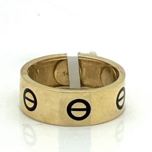 Ring- LOVE