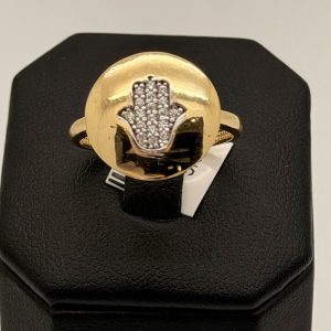 Ring- Hand