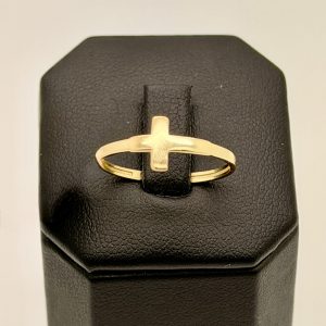 Ring- Cross